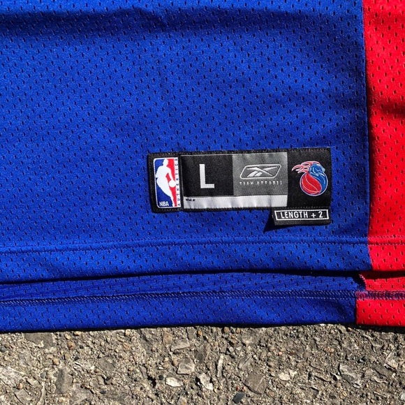 Detriot Pistons Chauncey Billups jersey - Picture 4 of 5